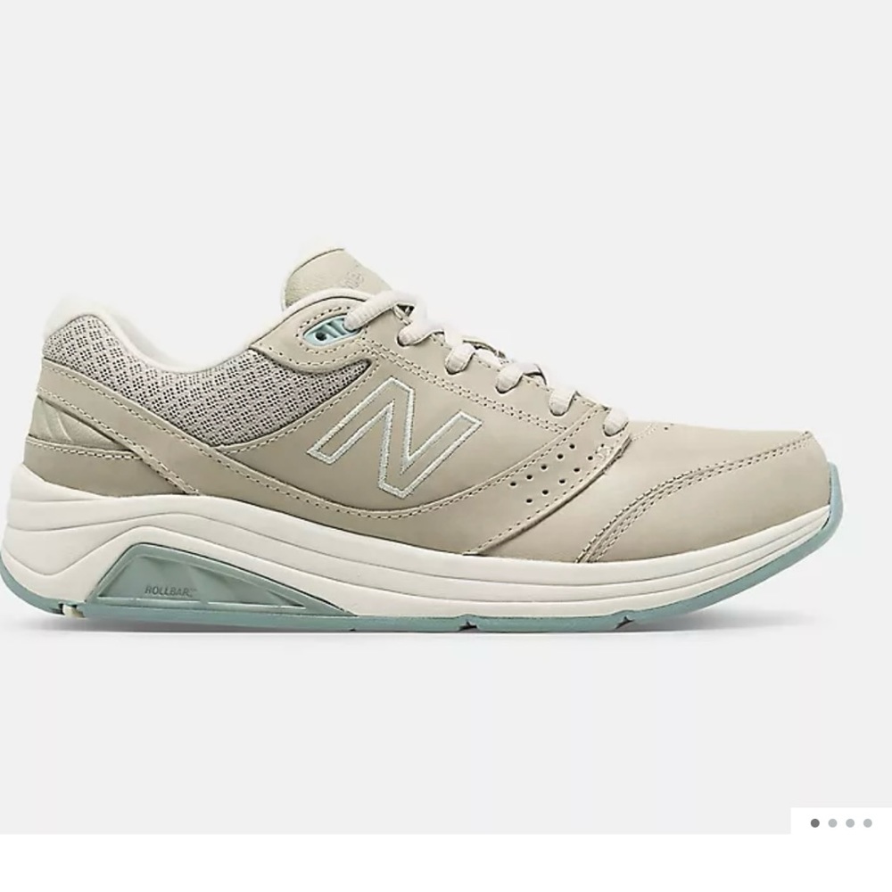 The New Balance 928v3 size 7.5 wide